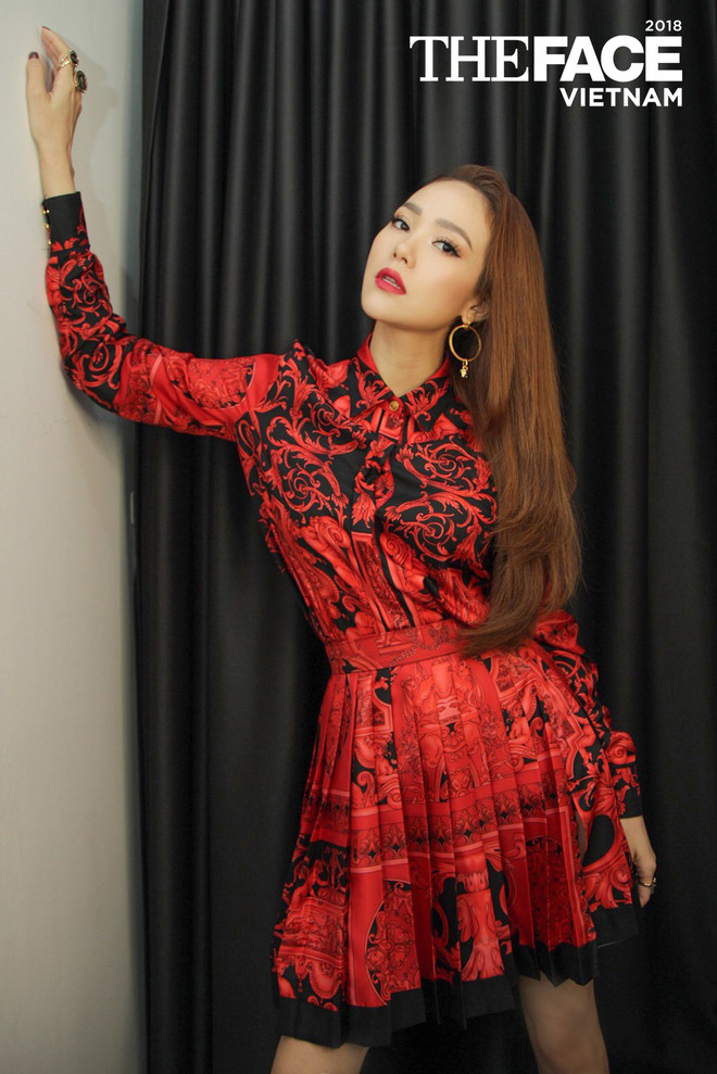 Dàn huấn luyện viên sành điệu hàng hiệu của The Face Vietnam ảnh 4