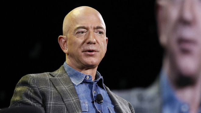 Tỷ phú Jeff Bezos tuyên bố sẽ từ chức giám đốc điều hành Amazon ảnh 1