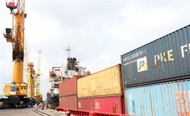 Quan tâm đầu tư cơ sở hạ tầng cho các cảng biển góp phần cho sự phát triển dịch vụ logistics của Thành phố Hồ Chí Minh. (Ảnh: Xuân Khu/TTXVN) Khơi thông 'mạch máu' logistics, kết nối sản xuất và lưu thông ảnh 3