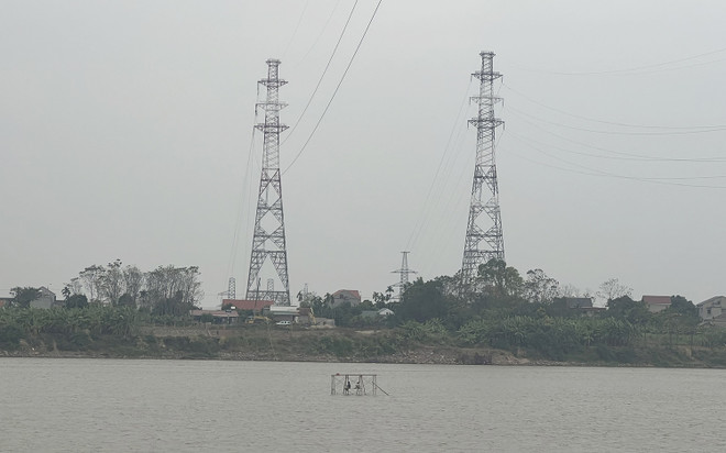 Thi công xuyên Tết, nâng tải đường dây 220kV Việt Trì-Suối Sập 2A ảnh 1