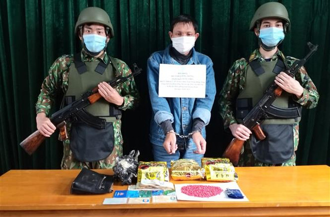 Quảng Bình: Bắt gọn đối tượng cầm đầu đường dây buôn ma túy ảnh 1