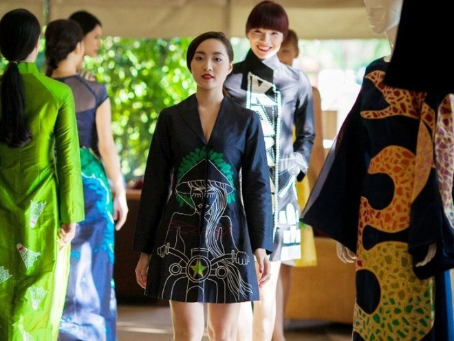 “Que Chula”: Hơn cả thời trang, âm nhạc và nghệ thuật vẽ cơ thể ảnh 1