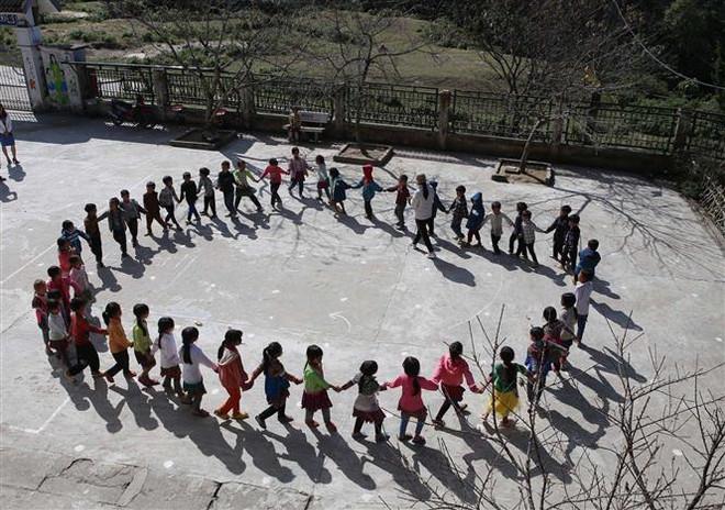 Thực thi quyền bình đẳng giữa các dân tộc, nghiêm trị âm mưu chia rẽ ảnh 1