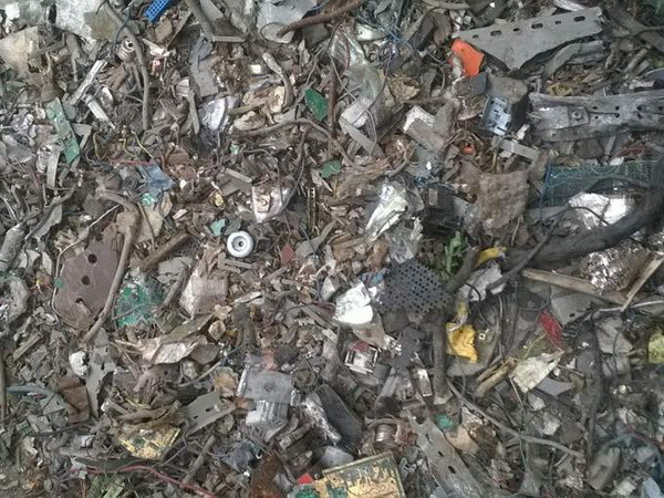 Thành phố Hồ Chí Minh phát hiện hơn 27 tấn phế liệu rác thải ảnh 1