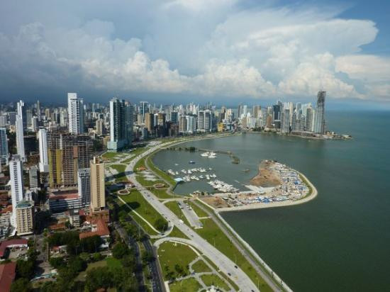 Trưng bày 80 bức ảnh tại cuộc triển lãm "Thưởng ngoạn Panama" ảnh 1