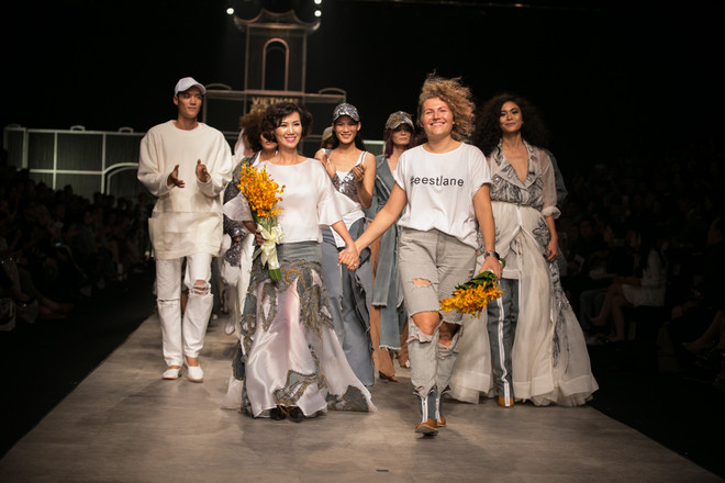 Mâu Thủy phá cách với thời trang đường phố của thương hiệu Ôchê ảnh 25