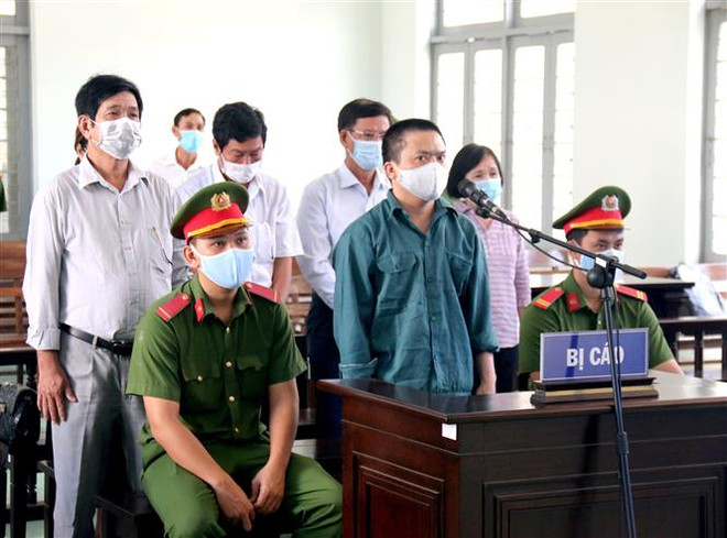 Tuyên án vụ sai phạm tại Trung tâm Y tế thành phố Phan Thiết vào 8/6 ảnh 1