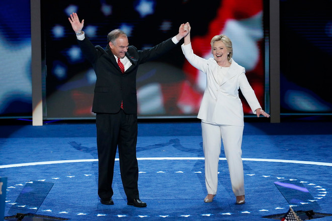 Con đường trở thành tổng thống của bà Hillary còn nhiều chông gai ảnh 2