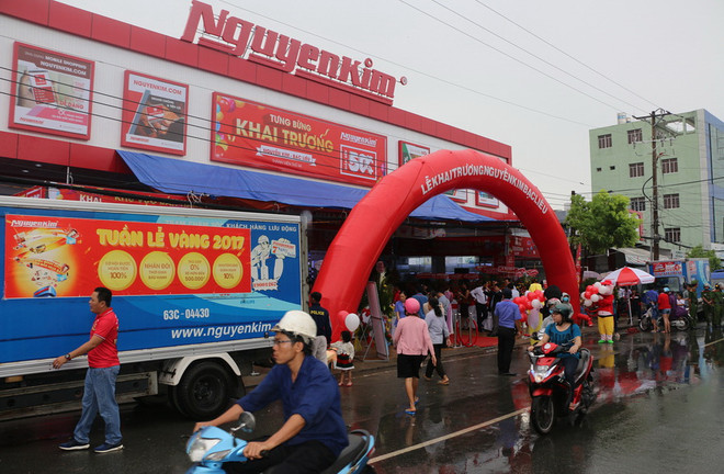 Vì sao Nguyễn Kim bị truy thu thuế và xử phạt gần 150 tỷ đồng? ảnh 1