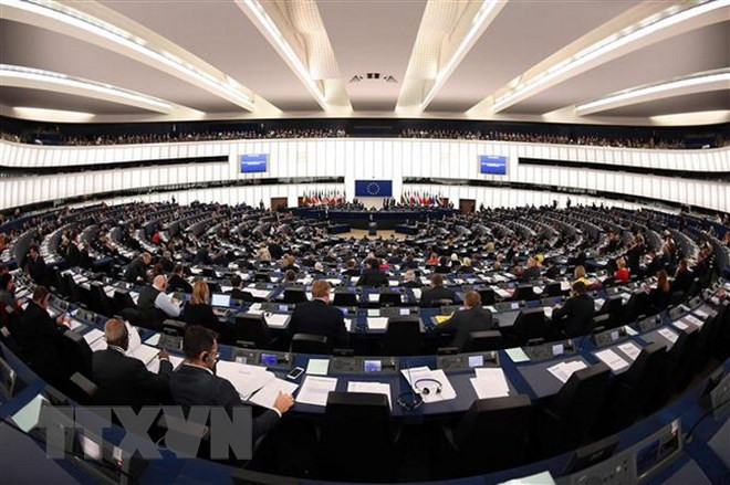 Châu Âu đang mộng du và bị rơi vào quên lãng? ảnh 1