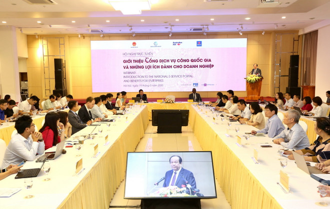 Quang cảnh hội nghị. (Ảnh: Dương Giang/TTXVN) 'Bao giờ doanh nghiệp nhận được tiền hỗ trợ khó khăn do COVID-19?' ảnh 2