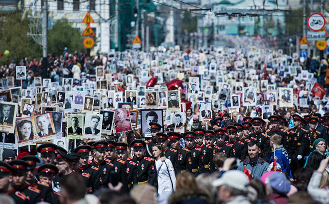 Tưởng niệm “Binh đoàn bất tử” và cuộc diễu hành "Trung đoàn bất tử" ảnh 1