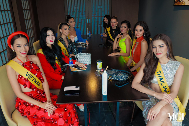 70 thí sinh Miss Grand International bước vào vòng phỏng vấn kín ảnh 1