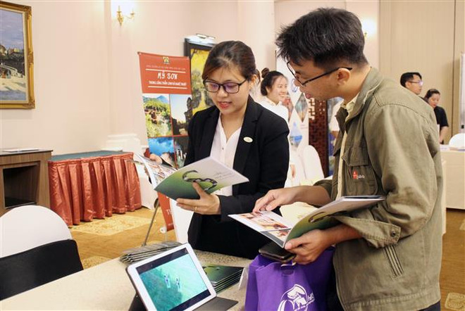 Quảng bá, thu hút khách du lịch đến với 'miền Trung diệu kỳ' ảnh 1