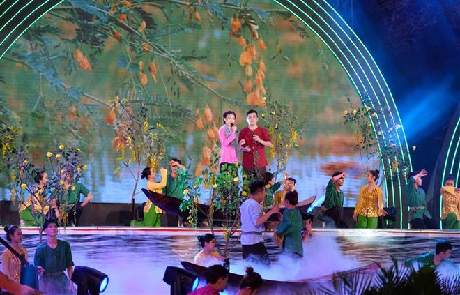 Bế mạc Liên hoan Đờn ca tài tử quốc gia và Lễ hội bánh dân gian Nam Bộ ảnh 1