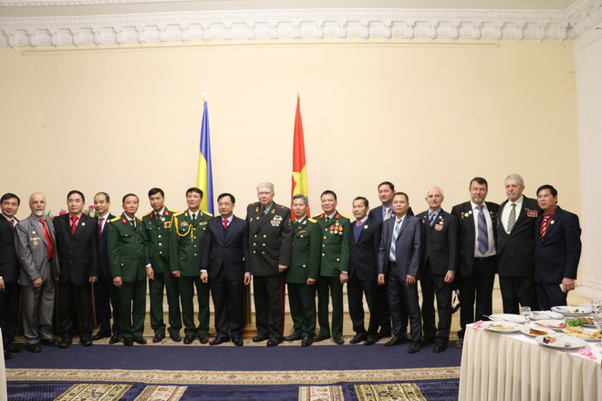 Kỷ niệm Ngày thành lập Quân đội Nhân dân Việt Nam tại Ukraine ảnh 1