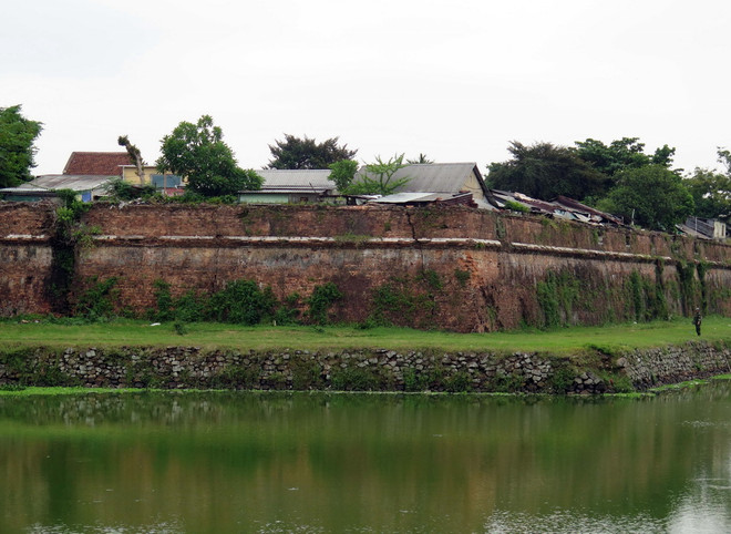 3.800 hộ dân sinh sống trên khu vực di tích Kinh thành Huế cần di dời ảnh 2