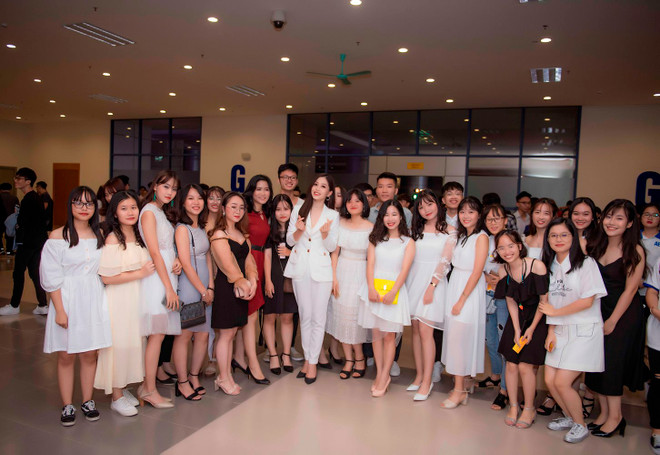 Á hậu Phương Nga đầy tự tin trước ngày thi Miss Grand International ảnh 8