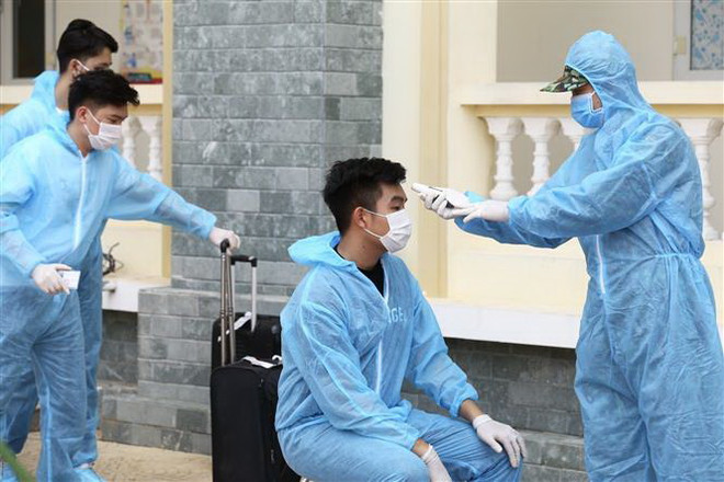 Bộ Tư lệnh Thủ đô nhận công dân về từ Đà Nẵng vào cách ly ảnh 1