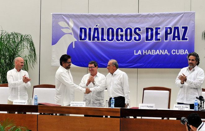 Chính phủ Colombia và FARC ký thỏa thuận hòa bình: Bước ngoặt lịch sử ảnh 1