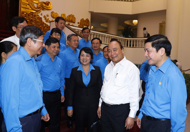 Thủ tướng: Mức lương tối thiểu vùng phải đảm bảo hài hòa, hợp lý ảnh 1