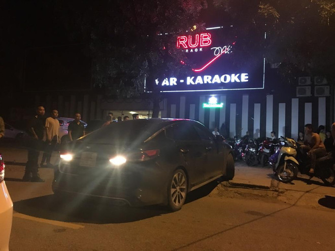 Khởi tố hai đối tượng tàng trữ ma túy tại quán bar ở Hải Dương ảnh 1