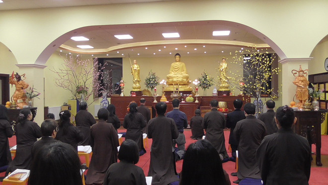 Cầu siêu cho các anh hùng liệt sỹ bảo vệ biển đảo tại Hungary ảnh 1