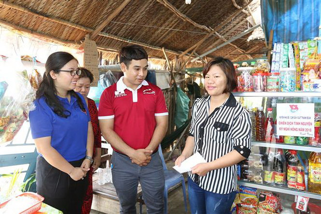 Giảm nghèo bền vững: Không cho 'con cá' mà cho 'cần câu' ảnh 2