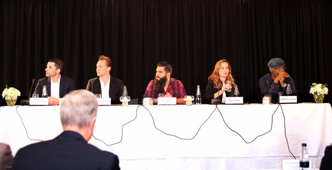 Đạo diễn 'Kong: Skull Island': "Khung cảnh ở Việt Nam đẹp ngỡ ngàng" ảnh 1