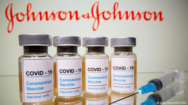 Vaccine ngừa COVID-19 của hãng Johnson & Johnson. (Nguồn: Reuters) Brazil kéo dài thời hạn sử dụng lô vaccine của hãng Johnson & Johnson ảnh 1