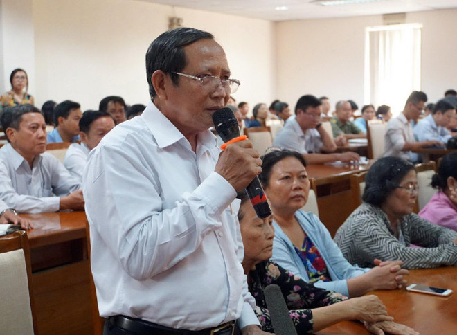 Lãnh đạo Thành phố Hồ Chí Minh tiếp xúc cử tri sau kỳ họp Quốc hội ảnh 1