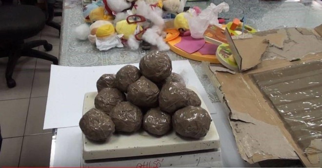 Phát hiện gần 8kg ma túy cất giấu tinh vi trong 3 bưu kiện ảnh 1