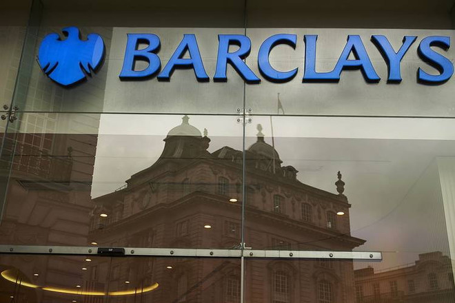 Barclays tiếp tục đối mặt với khoản phạt mới 150 triệu USD ảnh 1