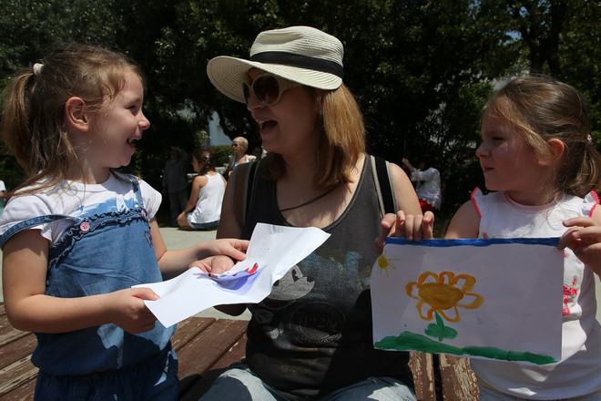 Ngày của Mẹ tôn vinh những người phụ nữ "giữ lửa" gia đình ảnh 2