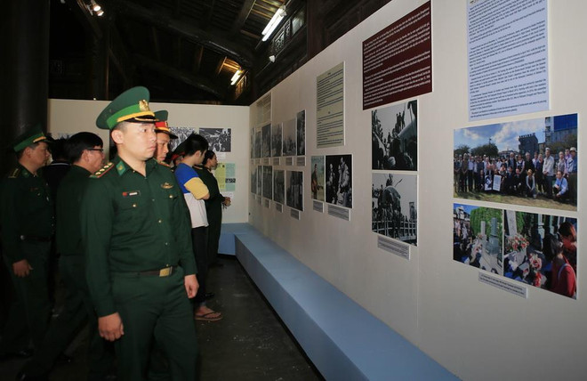 Triển lãm về làn sóng phản đối cuộc chiến tranh của Mỹ ở Việt Nam ảnh 1