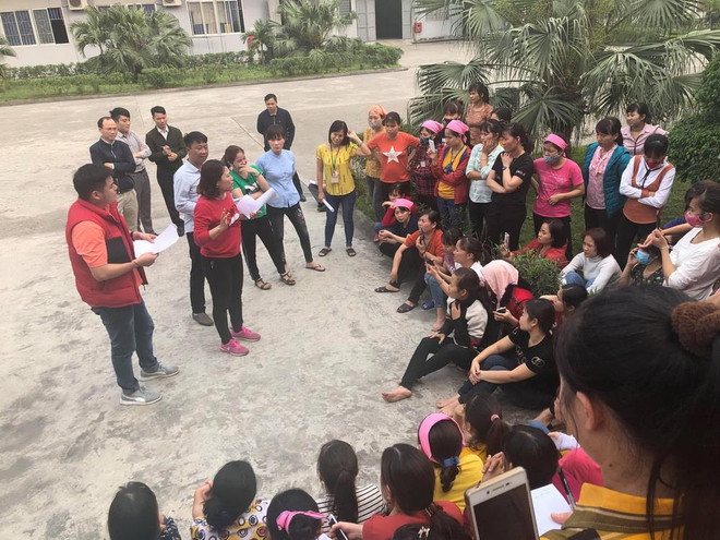 Nghi ngờ nguyên liệu giả, hơn 1.000 công nhân bỏ ăn trưa tập thể ảnh 1