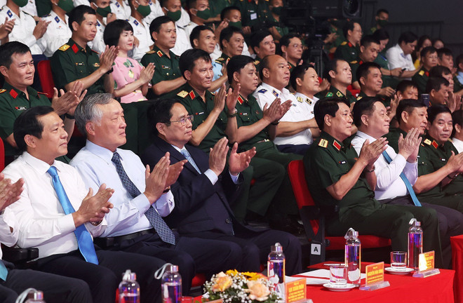 Thủ tướng Phạm Minh Chính dự chương trình 'Khát vọng đại dương xanh' ảnh 1