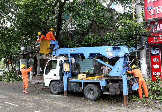 Khôi phục việc cấp điện cho Hà Nội và 29 trạm bơm tiêu úng ảnh 1