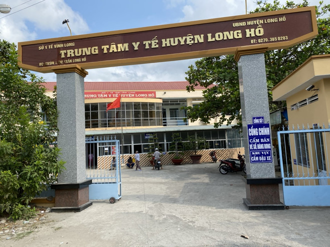 Vĩnh Long: Cảnh cáo nguyên Phó Giám đốc Trung tâm Y tế huyện Long Hồ ảnh 1