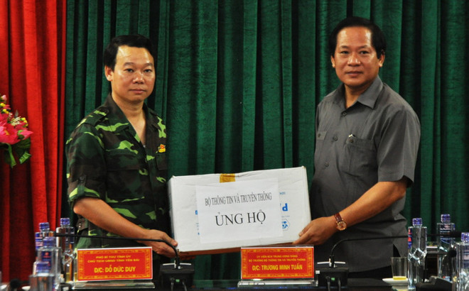 Bộ trưởng Trương Minh Tuấn thăm bà con vùng lũ Mù Cang Chải ảnh 2