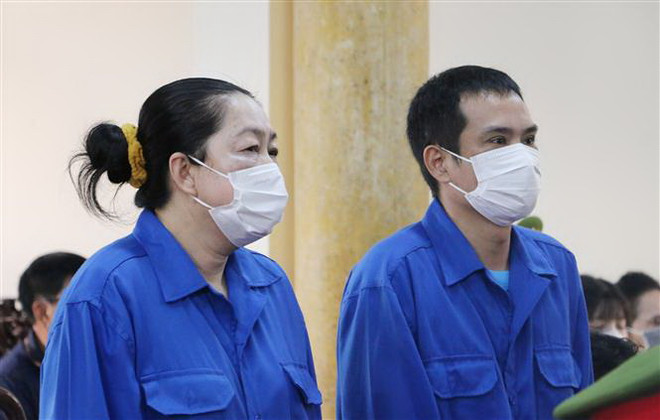 Vụ buôn lậu 51kg vàng: Hoãn phiên xét xử trùm buôn lậu Mười Tường ảnh 1