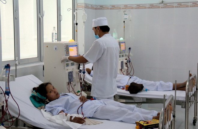TP.HCM: Người bệnh chạy thận nhân tạo ngay tại trạm y tế phường ảnh 1