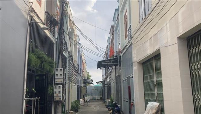 Đình chỉ chủ tịch phường để xảy ra việc xây dựng trái phép kéo dài ảnh 1