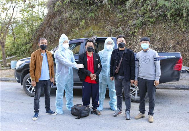 Điện Biên: Bắt giữ đối tượng trốn truy nã sang Lào gần 30 năm ảnh 1