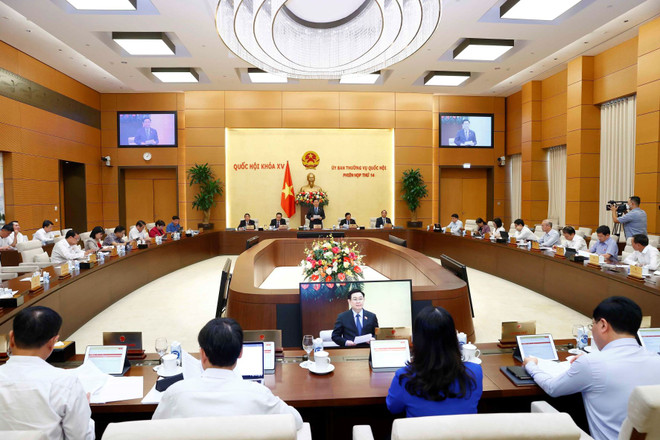 Toàn cảnh phiên họp của Ủy ban Thường vụ Quốc hội. (Ảnh: Doãn Tấn/TTXVN) Thường vụ Quốc hội cho ý kiến về kế hoạch đầu tư công trung hạn đợt 3 ảnh 1