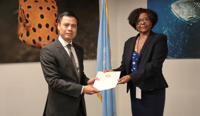 ttxvn_nop de trinh 1.jpg