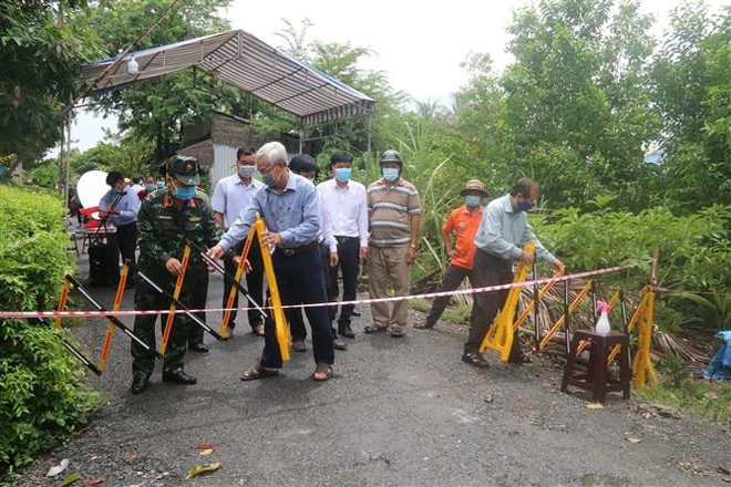 Khoanh vùng truy vết, xét nghiệm, bảo đảm hiệu quả chống dịch COVID-19 ảnh 2