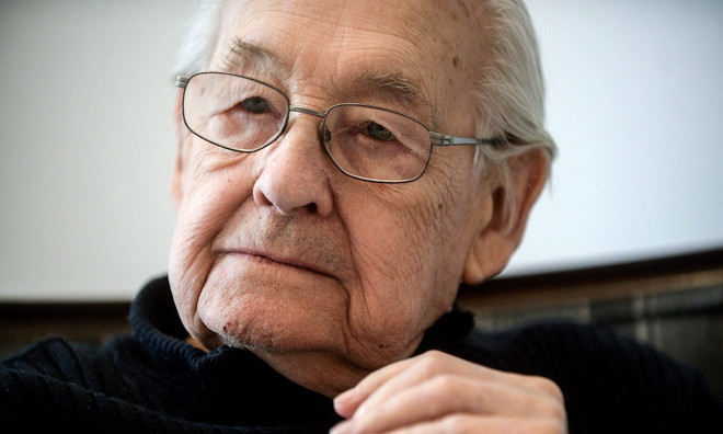 Đạo diễn điện ảnh nổi tiếng người Ba Lan Andrzej Wajda qua đời ảnh 1