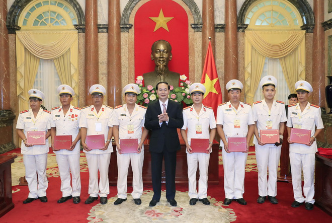 Chủ tịch nước biểu dương đại biểu điển hình của lực lượng cảnh sát ảnh 2