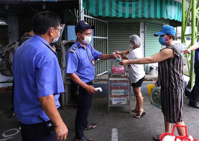 Đà Nẵng siết chặt xử phạt hành vi vi phạm quy định phòng, chống dịch ảnh 1